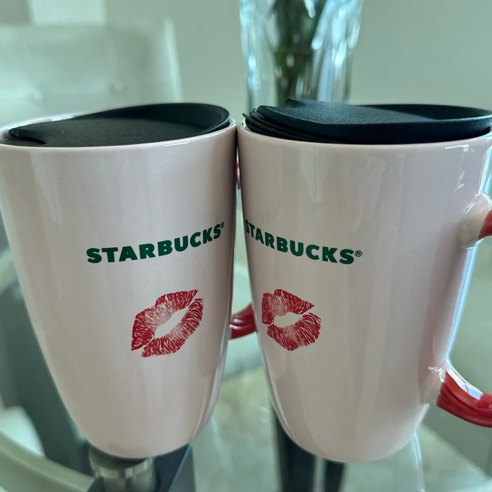 Starbucks Valentines Red-Lips Mugs With Lids (2 Pieces)